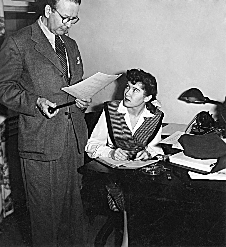 Dorothy with Ray at Paramount, 1940s